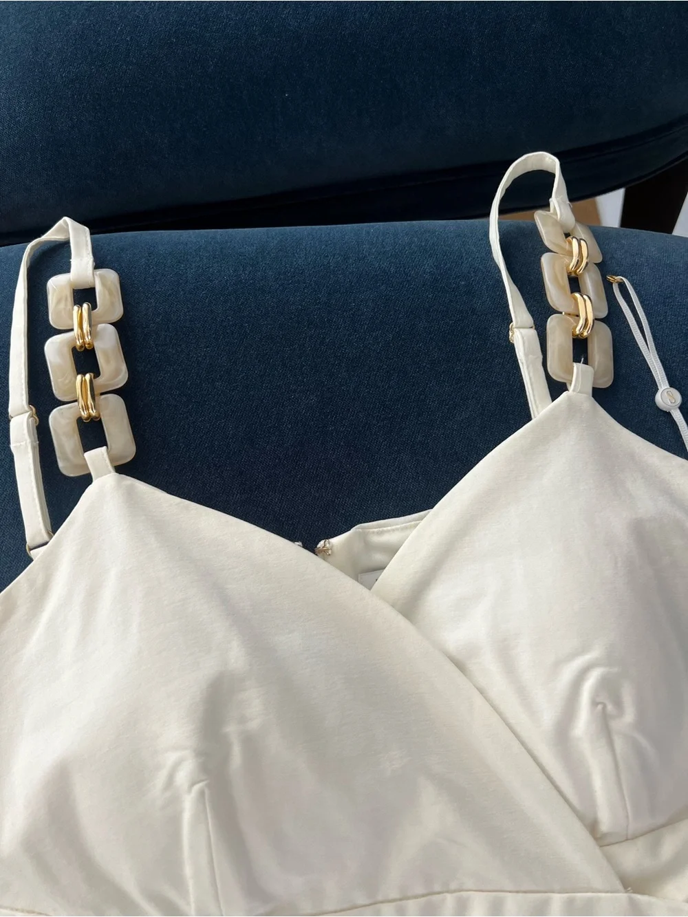 White Fitted Midi Dress with Chain-Strap Detail - cut out style top front - Picture 5 of 5